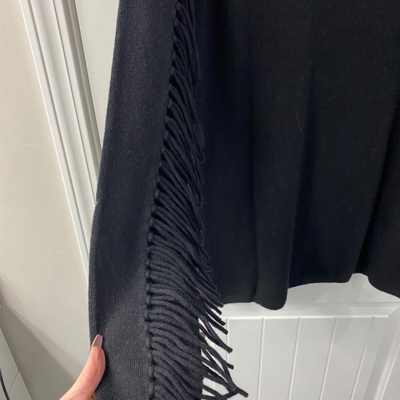Premise Black 100% Cashmere Sweater With Fringe Sleeves Size Small and Medium - Picture 5 of 13